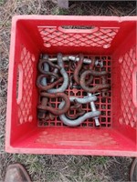 BOX OF CLEVIS  DIF SIZES
