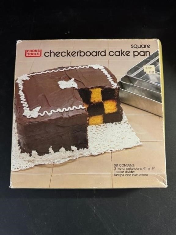 1980s checkerboard cake pan