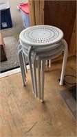 Set of 4 metal stools