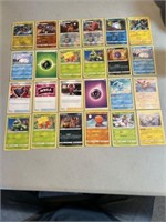 SELECTION OF POKEMON CARDS