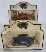 Vintage commemorative model Chevron diecast toy