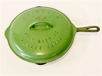 Circa 1920s Griswold #8 Cast Iron Skillet