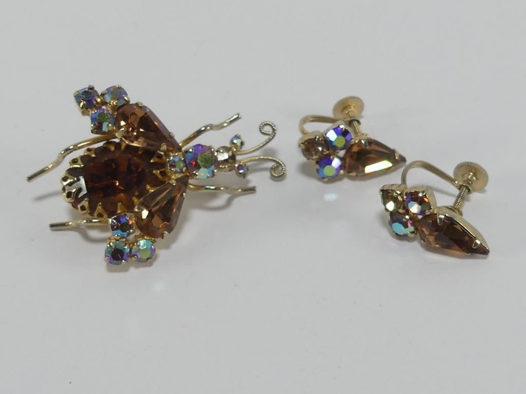 SHERMAN FLY BROOCH W/ EARRINGS