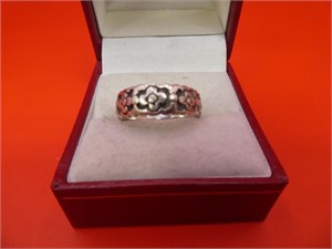 Marked .925 Floral Ring Size 6.5