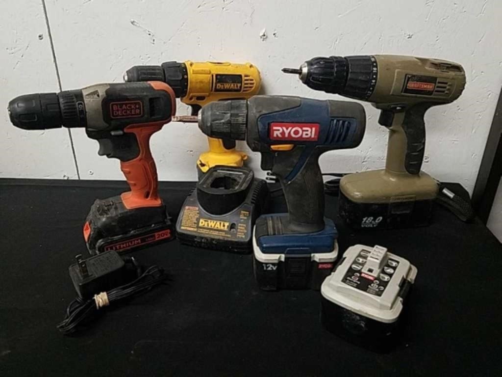 Black & decker, dewalt, craftsman, and Ryobi