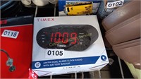 TIMEX AM/FM DUAL ALARM CLOCK RADIO