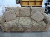 Couch 88" x 39" & 2 Pillows