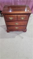 3 drawer night stand