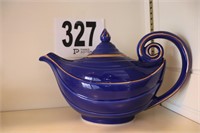 Hall Teapot With Lid (6" Tall) (Rm 7)