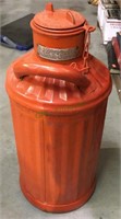Vintage 1920 metal 5 gallon jug with screw down