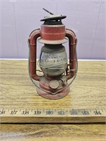 Vintage Dietz Comet Lantern- Needs Cleaning