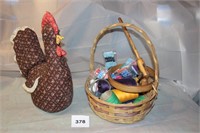 ROOSTER CLOTH DOORSTOP & KNITTING