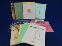 Music Sheet, Songbooks & Music Instruction Booklet