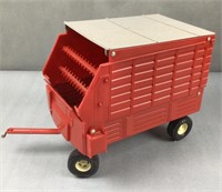 Ertl metal and plastic farm wagon
