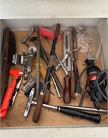 Drawer of Assorted Tools including SKIL Chain