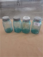 Mason Jars with Lids - 4