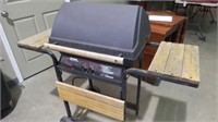 CHAR-BROIL MASTERFLAME GAS GRILL - NO TANK