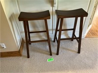 2 Stools