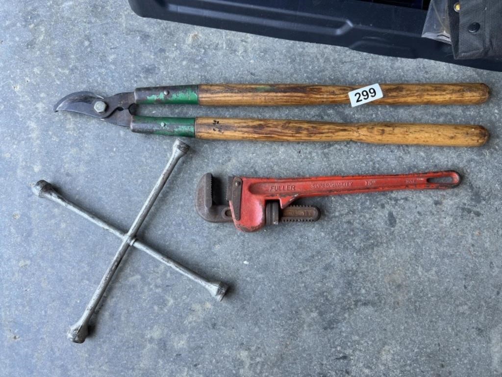 Lug Wrench, Pipe Wrench, Loppers U235