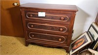 Bachelors Chest of Drawers BR2