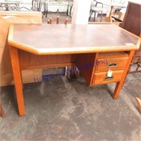 Desk w/ chair(not matching), 44" wide