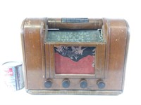 Radio à lampes RCA Victor A24 1941-42 tube radio