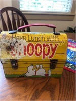 Have lunch with Snoopy vintage lunch box