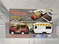 NIB DIE-CAST METAL TRAN SPORTER NO. 864B