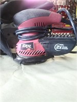 SKILL PALM SANDER ELECTRIC AND BAG