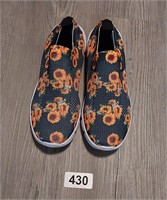 NEW Size 7.5 Sunflower Slip Ons