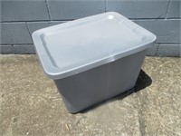 18 Gallon Tote with Lid - Gray