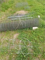 Used roll of fence field, 3 galv posts 65", 3