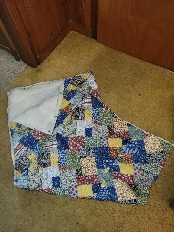 Quilted sleeping bag/nap mat
