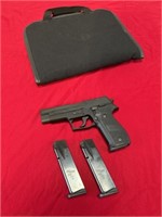 Sig Sauer P226 .40 S &W pistol (U590269) with 2