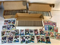 APPROX. 2,000  ASSORTED FOOTBALL CARDS