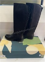 Black Leather Boots Size 7
