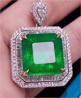 15.34ct Natural Emerald Pendant, 18k gold