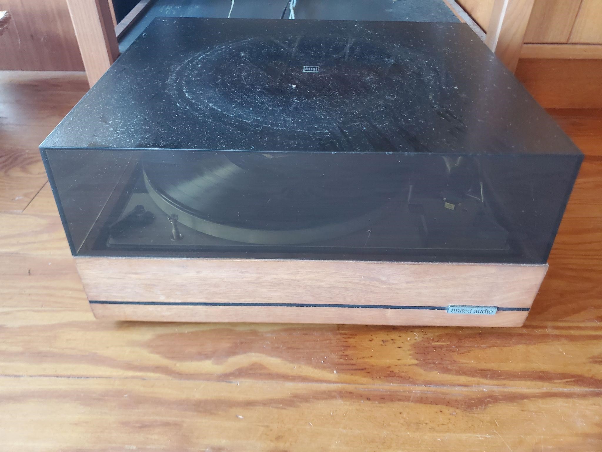 United Audio turntable not tested
