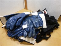 Gloves Size Large - Lot