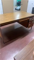 Metal desk with 3 drawers 5ft x 30 inches