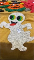 Vintage popcorn Ghost 18 in tall