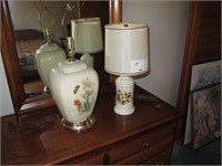 Lot, three table lamps