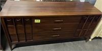 9-drawer chest of drawers