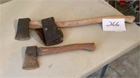 Axe and hatchet, Axe has leather case