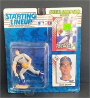 Starting line up Kevin brown collectable