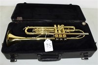 King 601 trumpet, serial #921849 w/case &