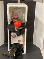 Animated Halloween decoration