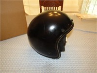 VINTAGE MOTORCYCLE HELMENT