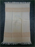 Vintage hand towel, 15" x 23"