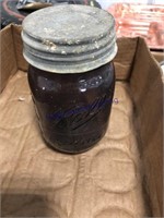 Purple pint jar w/ zinc lid